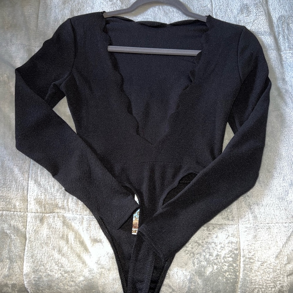 Scallop Scoop Back Bodysuit - Black size US 4